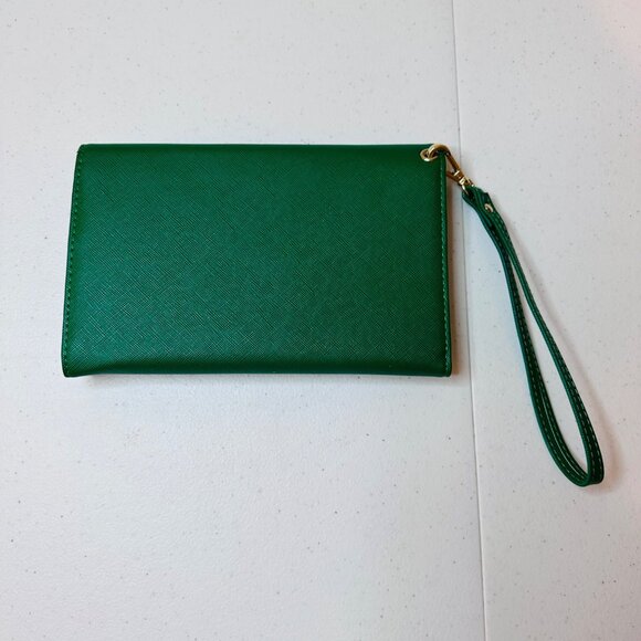 RFID Blocking Green Wallet Clutch Wristlet with Snap closure Multiple Card Slots - Picture 2 of 11